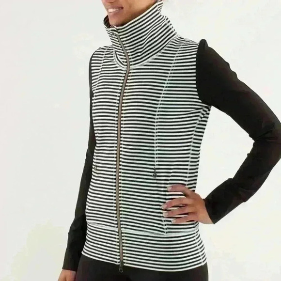 LULULEMON Daily Yoga Jacket Classic Stripe Mint Moment Black / Black Sz. 6 - Picture 2 of 16